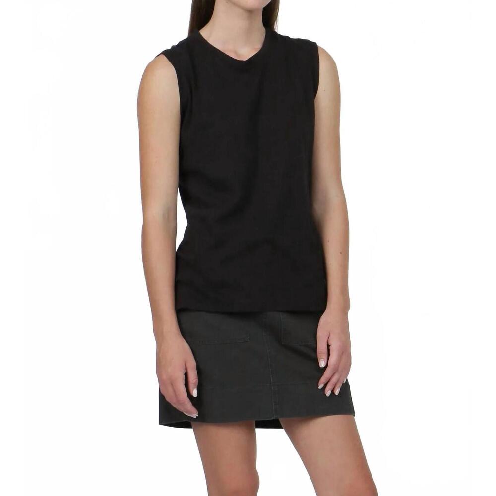 NEW G1 muscle tank top in black